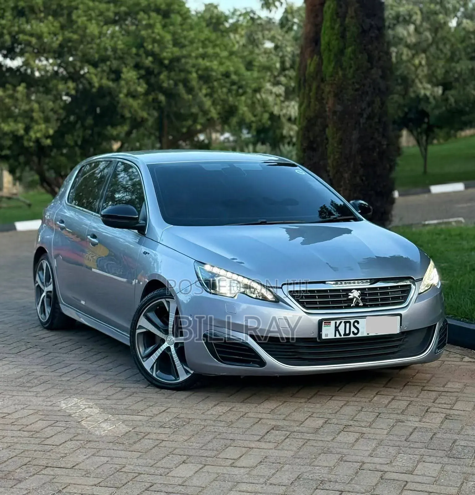 Peugeot 308 2017 Silver