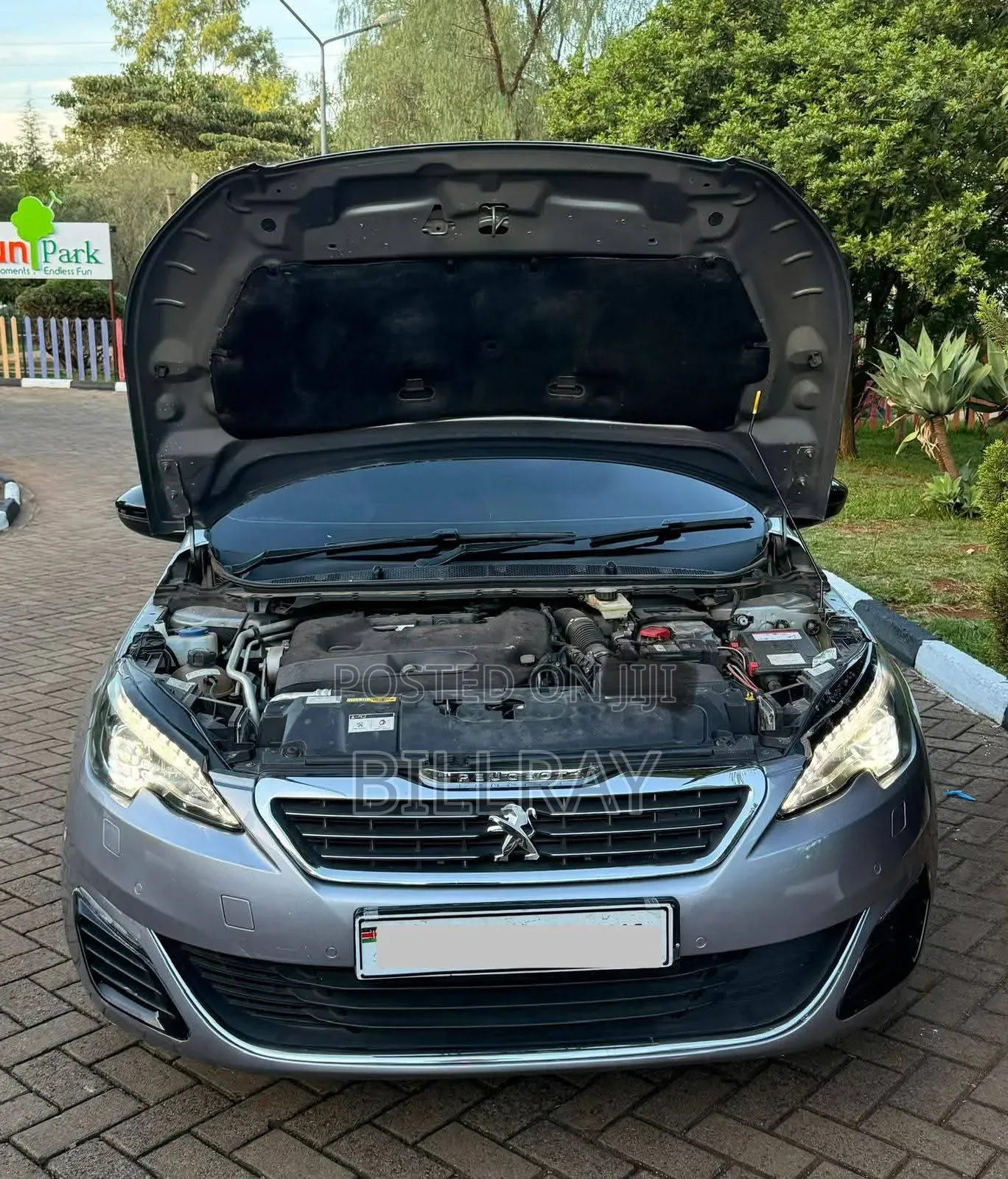 Peugeot 308 2017 Silver