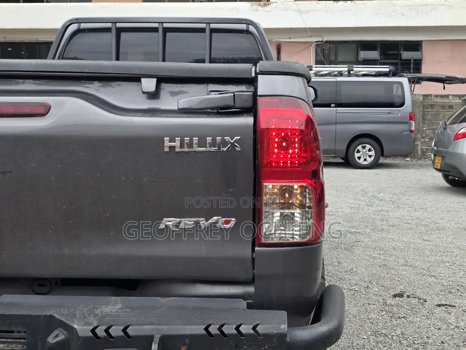 Toyota Hilux 2019 Gray