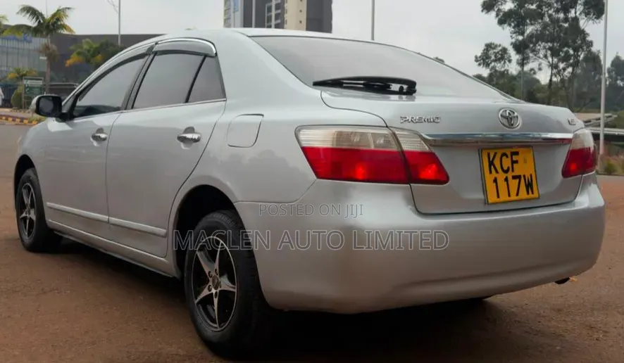 Toyota Premio 2009 Silver