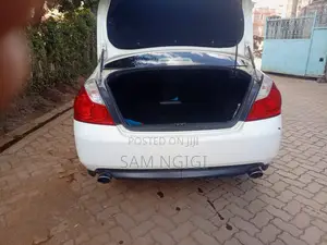 Nissan Fuga 2006 White