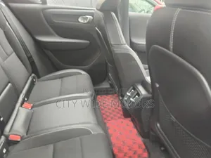 Volvo XC40 2019 Red