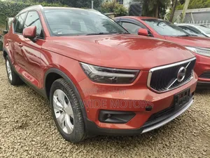 Volvo XC40 2019 Red