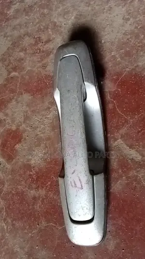 Outer Door Handle Suzuki Escudo Old Model
