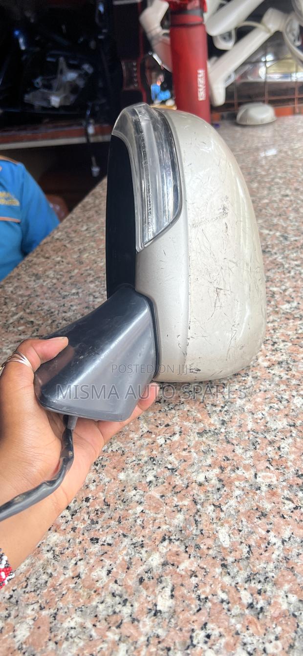 Toyota Ractis Side Mirror - thumbnail 2
