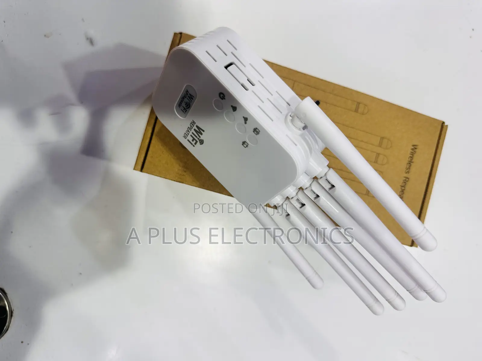 1200mbps Wifi Repeater WR36 – High-Speed WiFi Range Extender