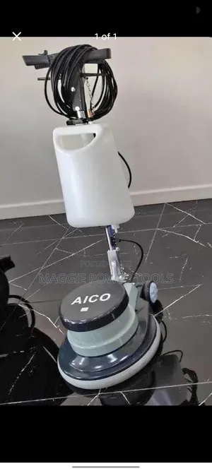 Professional Ico Floor Scrubber Machine/3 Brushes Floor Scrubber