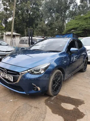 Mazda Demio 2017 Blue