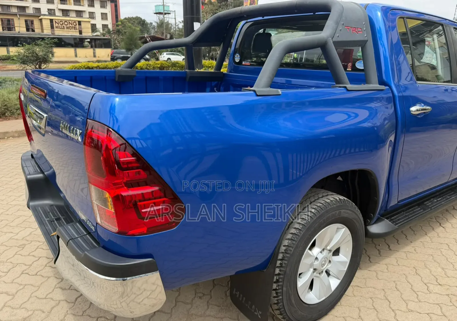 Toyota Hilux 2019 Blue