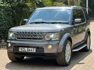 Land Rover Discovery 2010 Gray