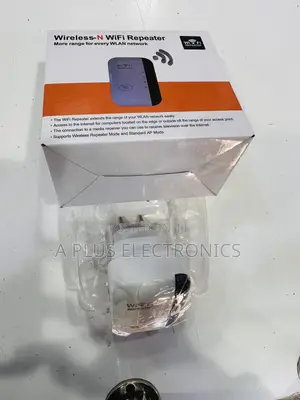 300mbps WiFi Repeater WR35 – Strong Wireless