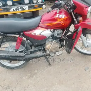 TVS HLX 125 2021 Red