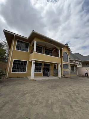 5bdrm Mansion in Vigilance Homes, Kitengela for rent