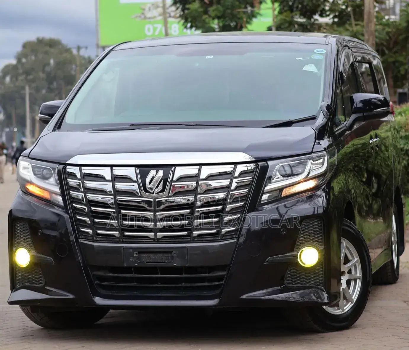 Toyota Alphard 2017 Black