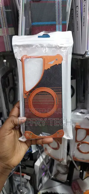 A Premium Frameless Metal and Carbon Fiber Style Case