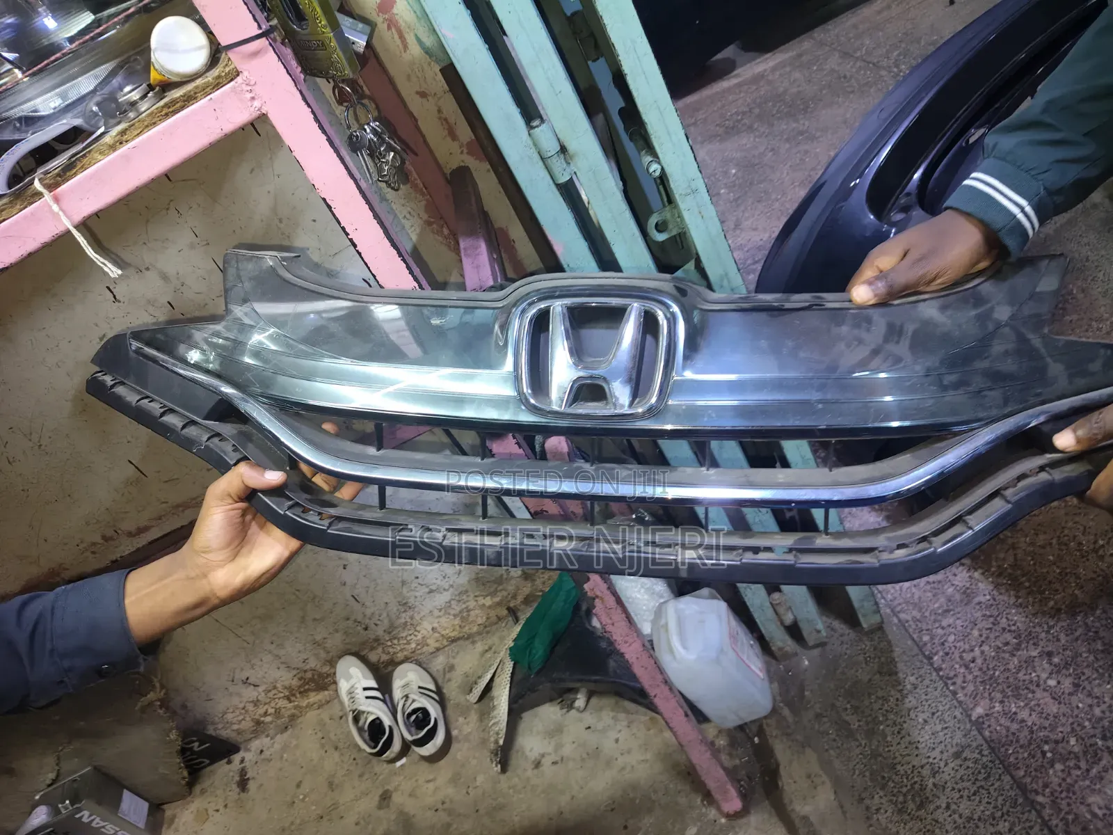 Honda Fit 2015 Grill