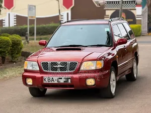 Subaru Forester 2000 Red
