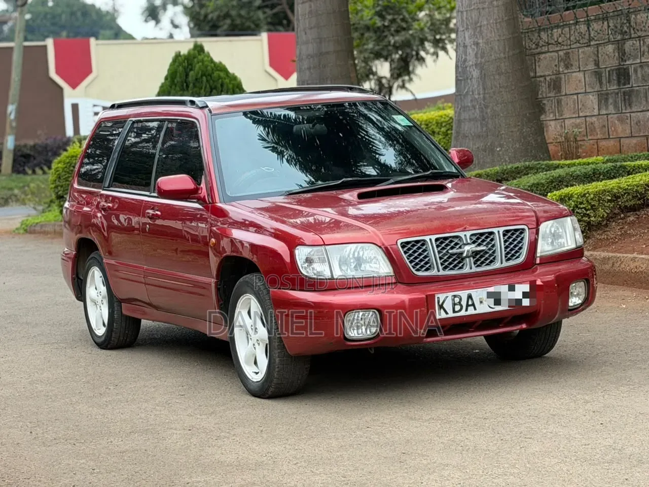 Subaru Forester 2000 Red