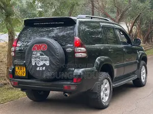 Toyota Land Cruiser Prado 2005 Black
