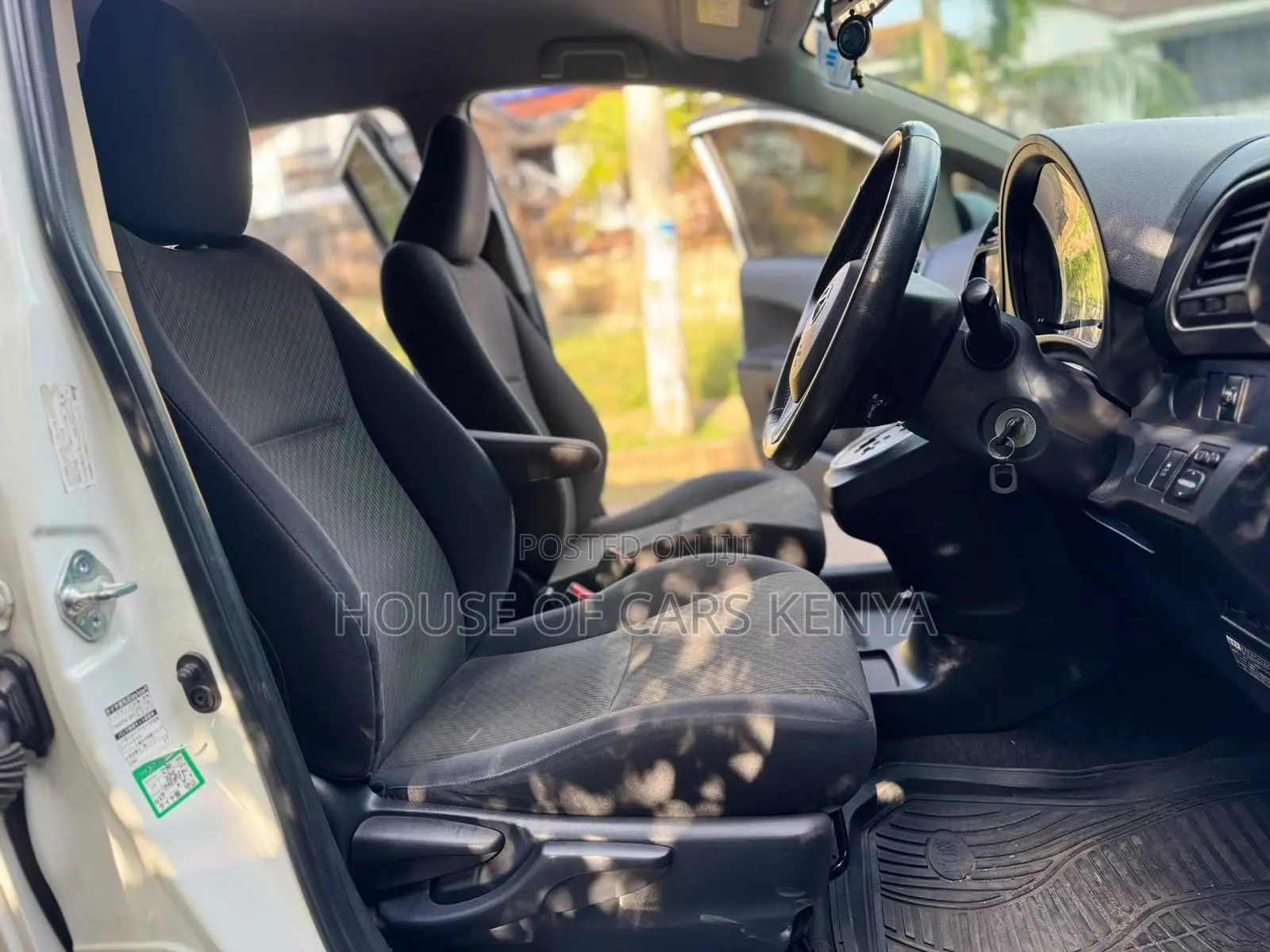 Toyota Ractis 2015 White