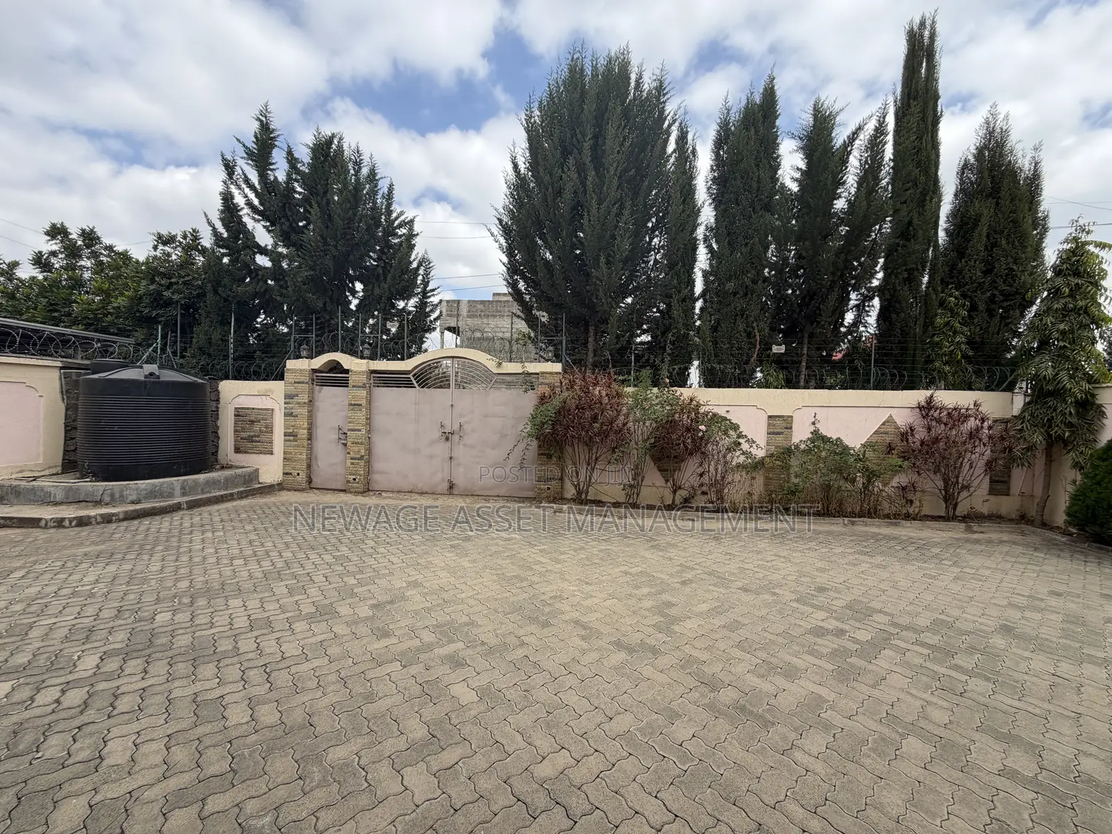 5bdrm Mansion in Vigilance Homes, Kitengela for rent