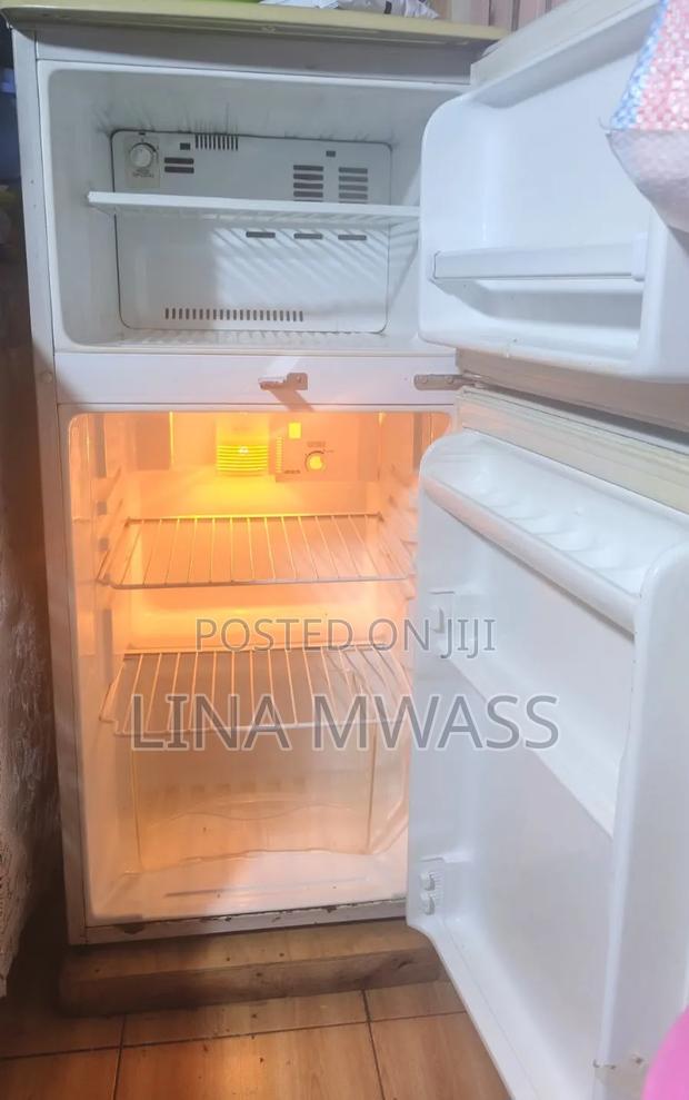 No Frost LG Fridge - thumbnail 3