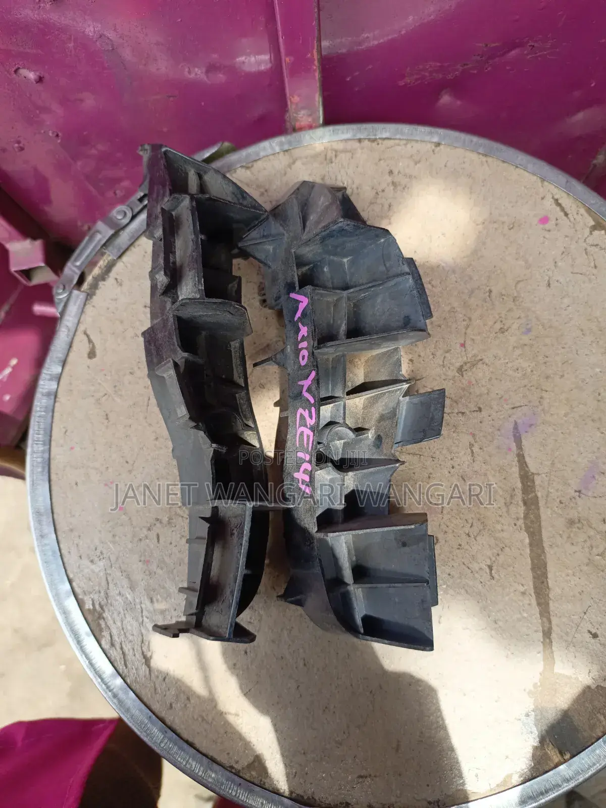 Headlight Bracket Fielder/Axio 141