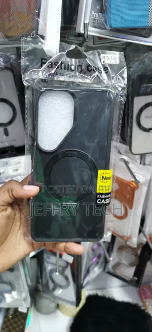 Samsung Galaxy S26 Ultra Raised Layout Cutout Case