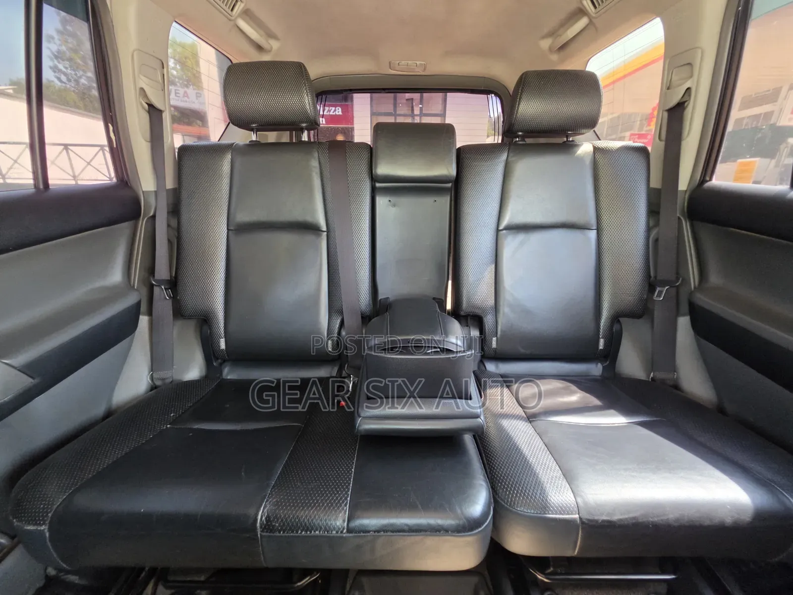 Toyota Land Cruiser Prado 2012 White