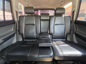 Toyota Land Cruiser Prado 2012 White