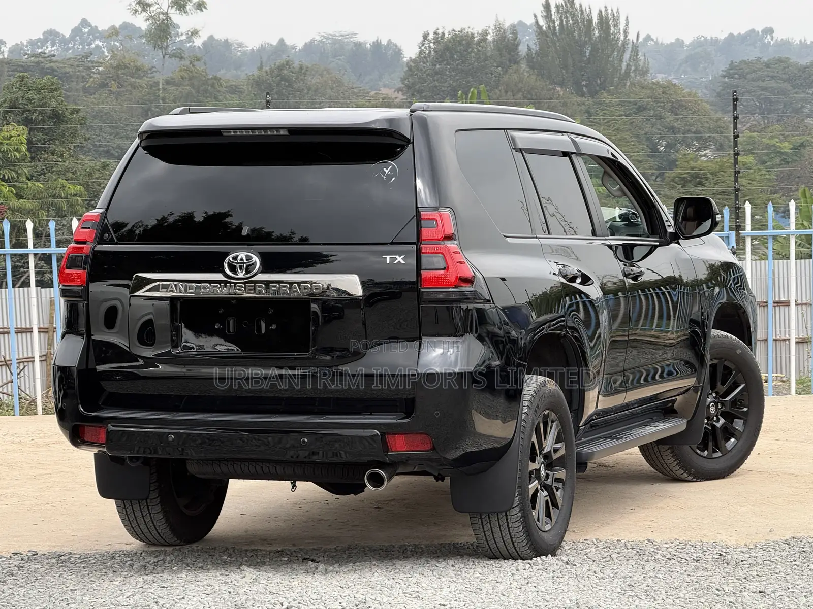 Toyota Land Cruiser Prado 2.8 2021 Black