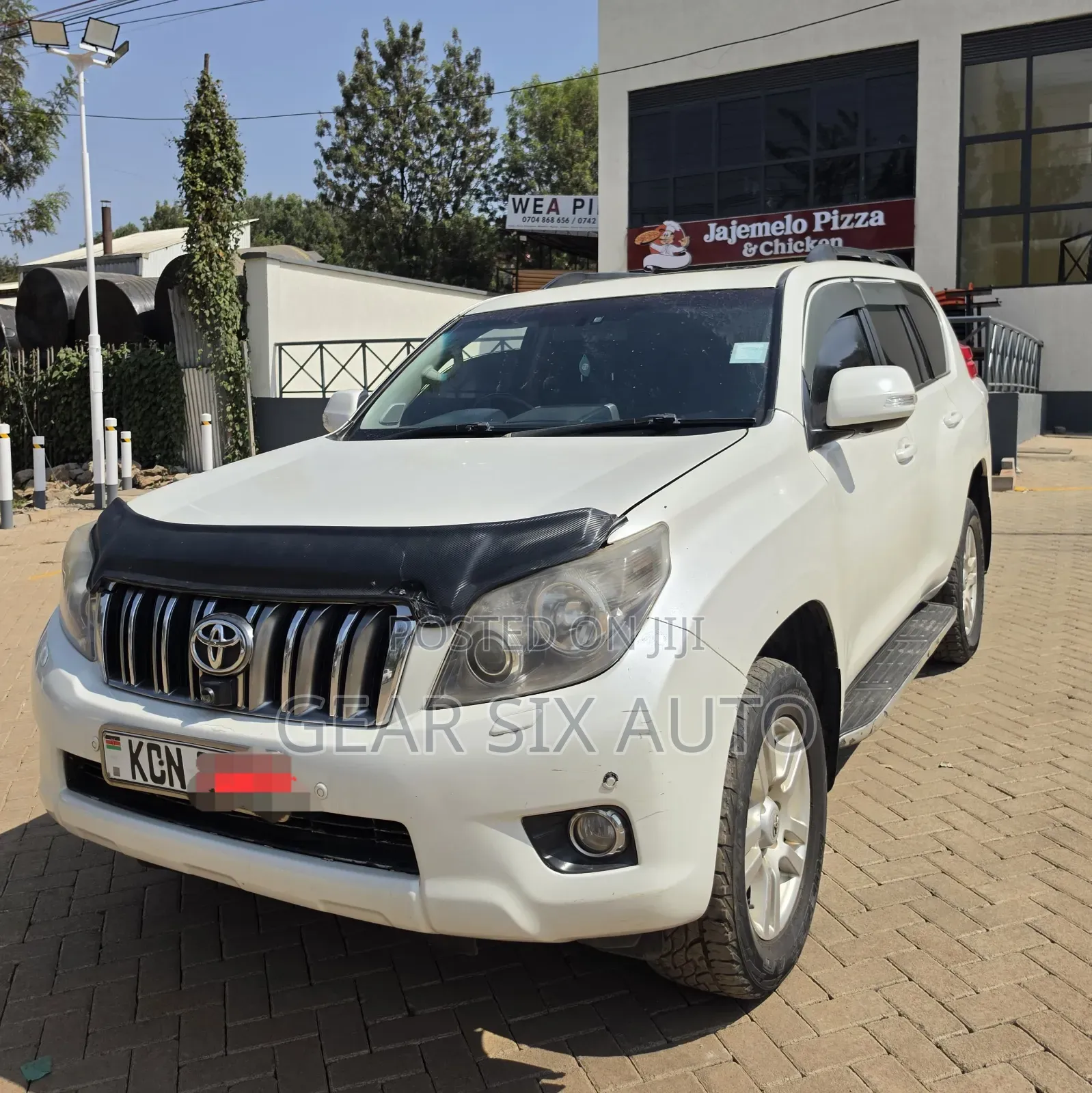 Toyota Land Cruiser Prado 2012 White