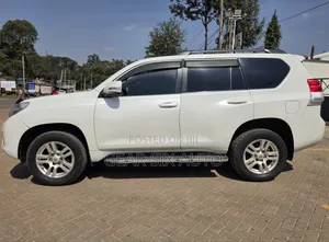 Toyota Land Cruiser Prado 2012 White