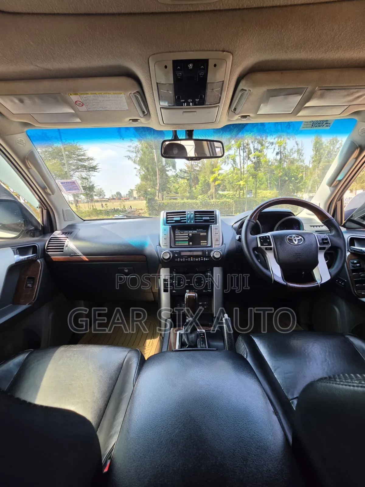Toyota Land Cruiser Prado 2012 White