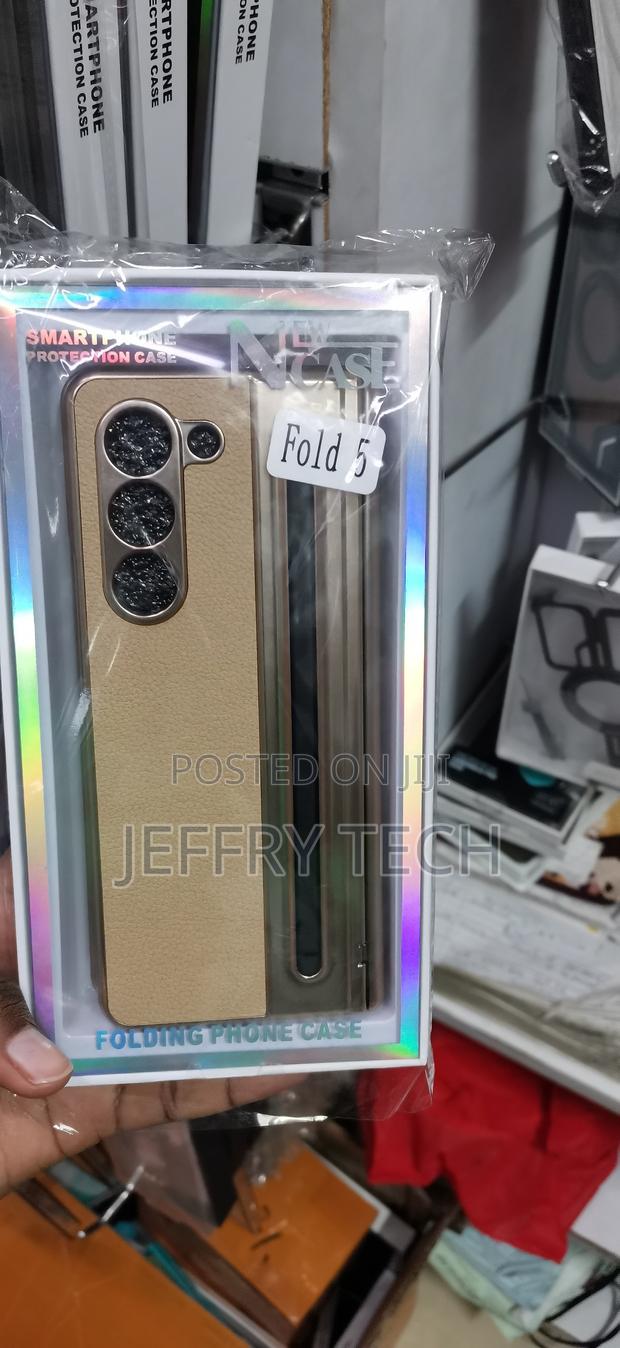 Samsung Galaxy Z Fold 5 Luxurious Gold Leather Finish Case - main view