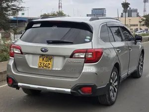 Subaru Outback 2017 Gold