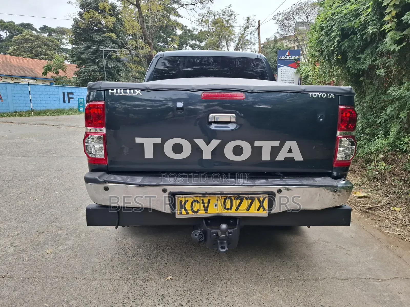 Toyota Hilux 3.0 D-4D 4x4 2013 Gray