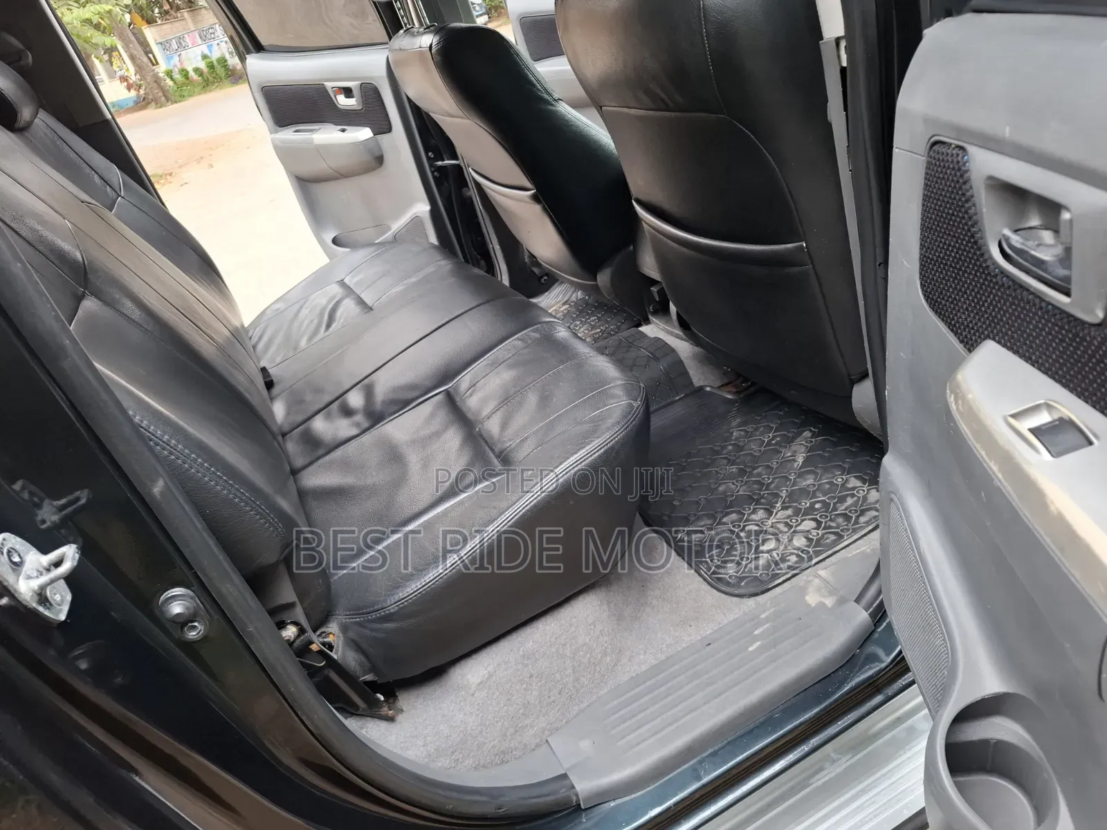 Toyota Hilux 3.0 D-4D 4x4 2013 Gray
