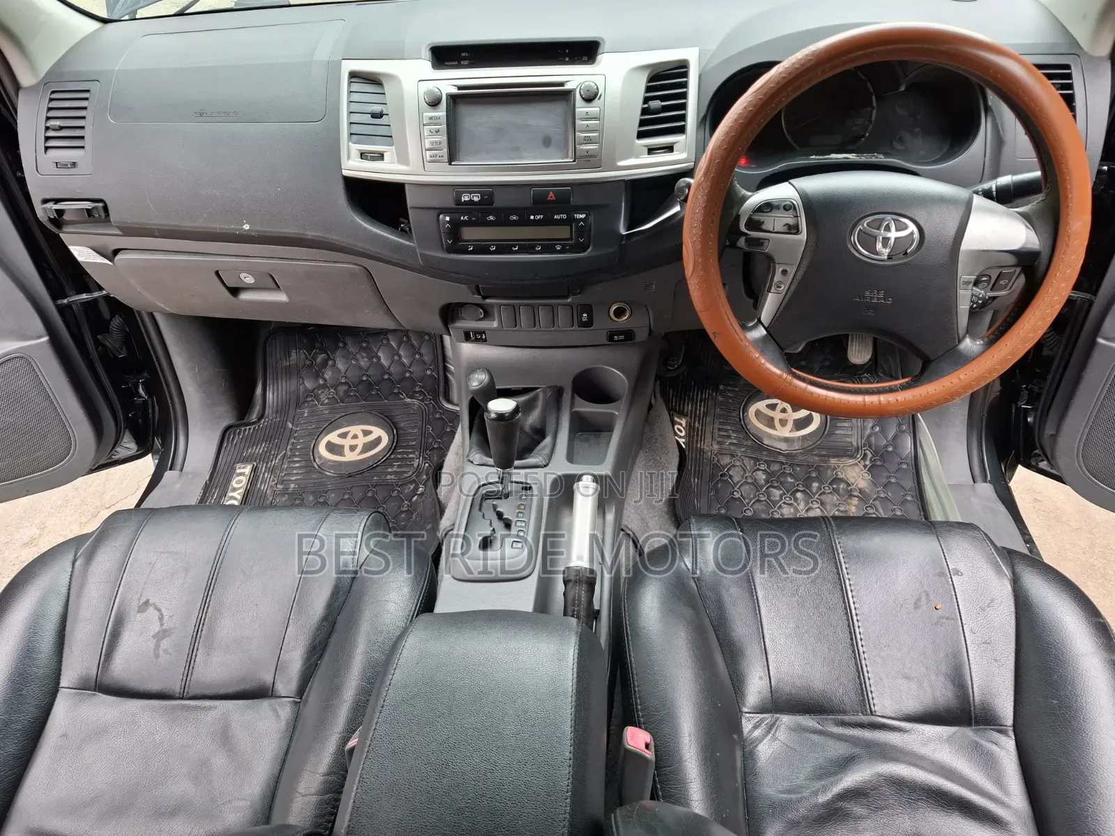 Toyota Hilux 3.0 D-4D 4x4 2013 Gray