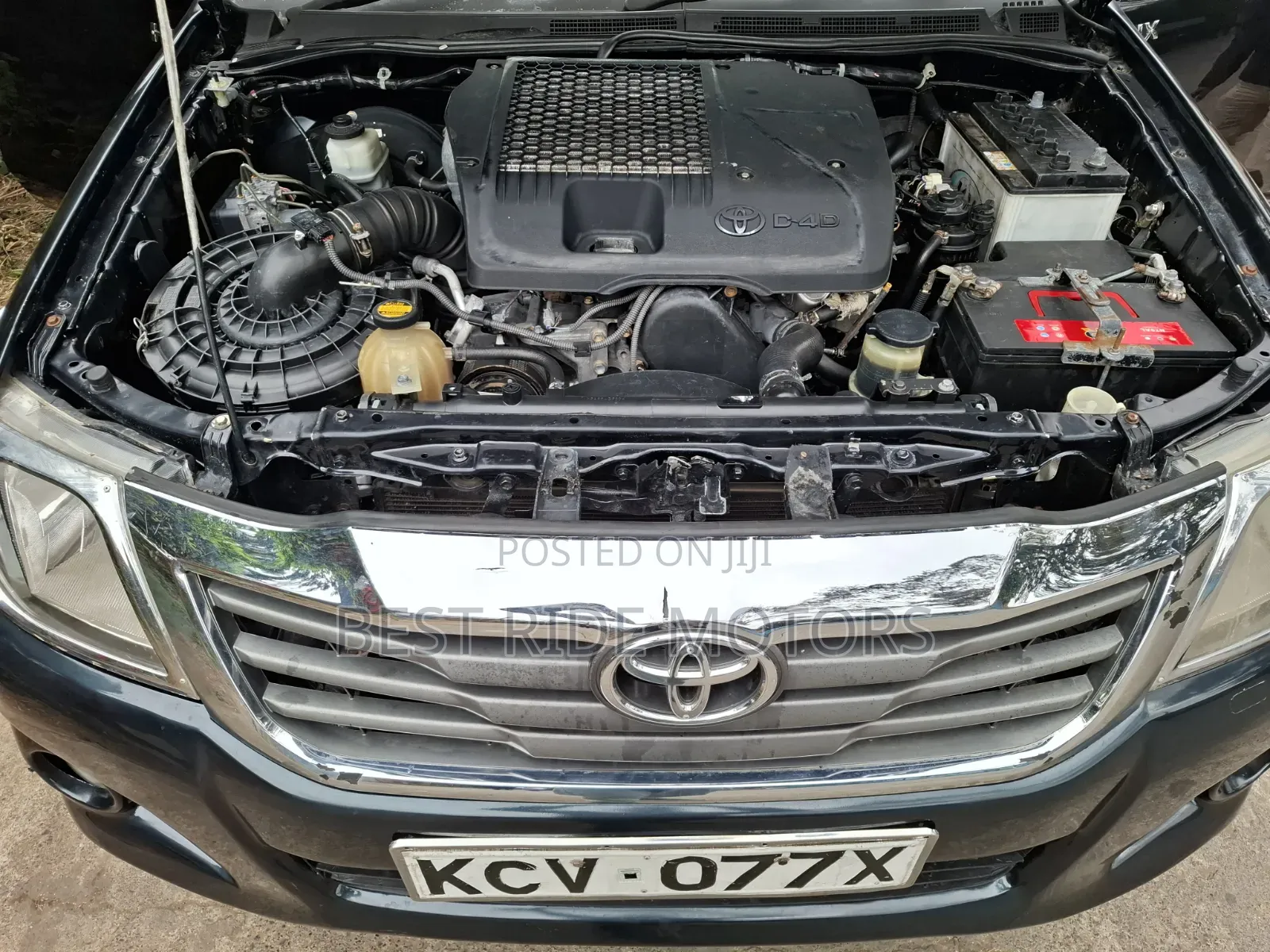 Toyota Hilux 3.0 D-4D 4x4 2013 Gray