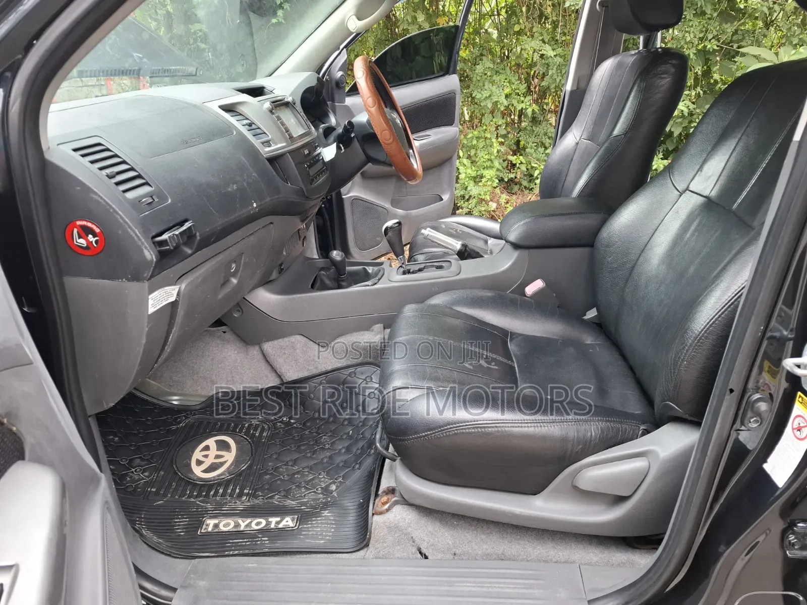 Toyota Hilux 3.0 D-4D 4x4 2013 Gray