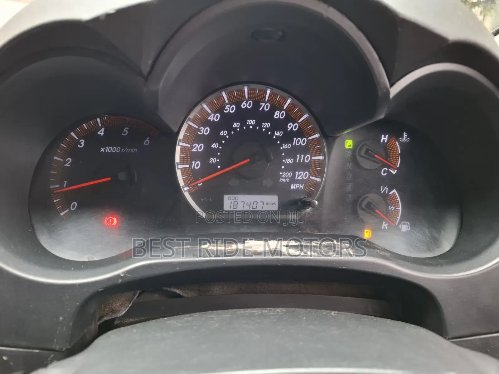 Toyota Hilux 3.0 D-4D 4x4 2013 Gray