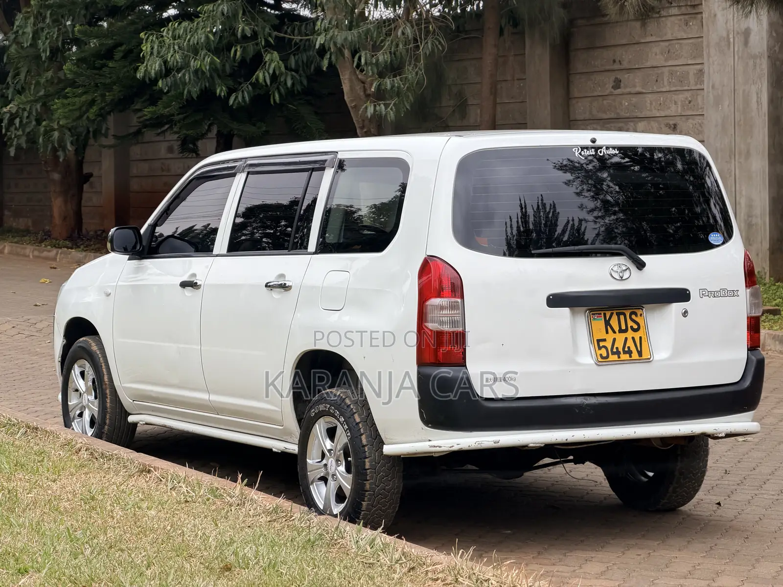 Toyota Probox 1.5 DX 4WD 2018 White