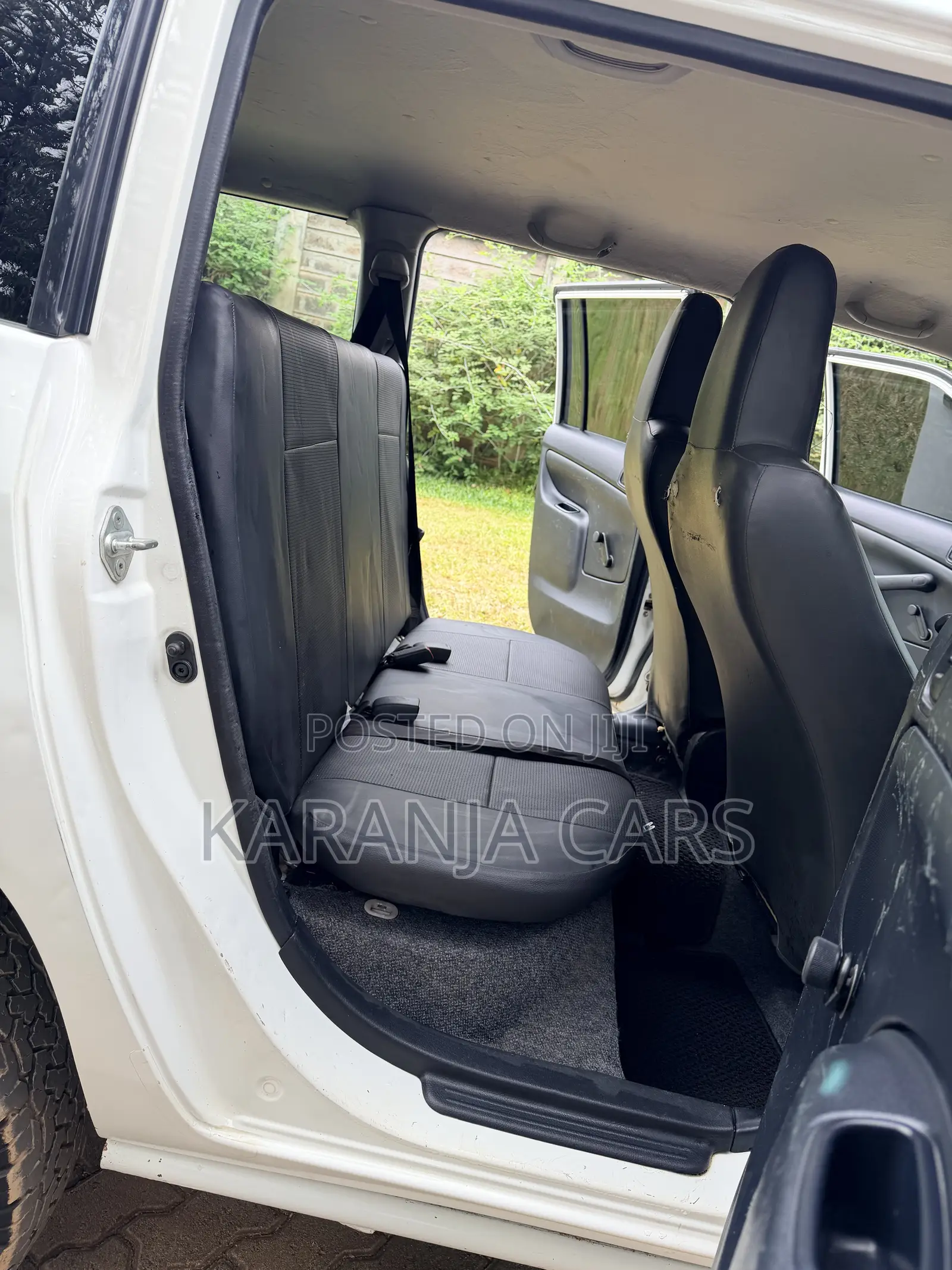 Toyota Probox 1.5 DX 4WD 2018 White