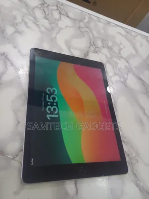 Apple iPad 9.7 32 GB Silver