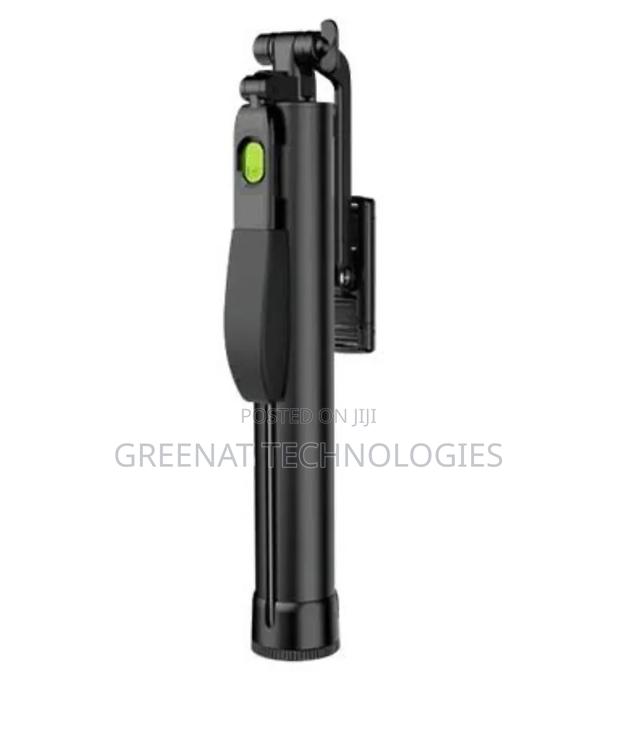 Oraimo Tripod 2 3-in-1 Selfie Stick + Tripod + Gimbal Remote