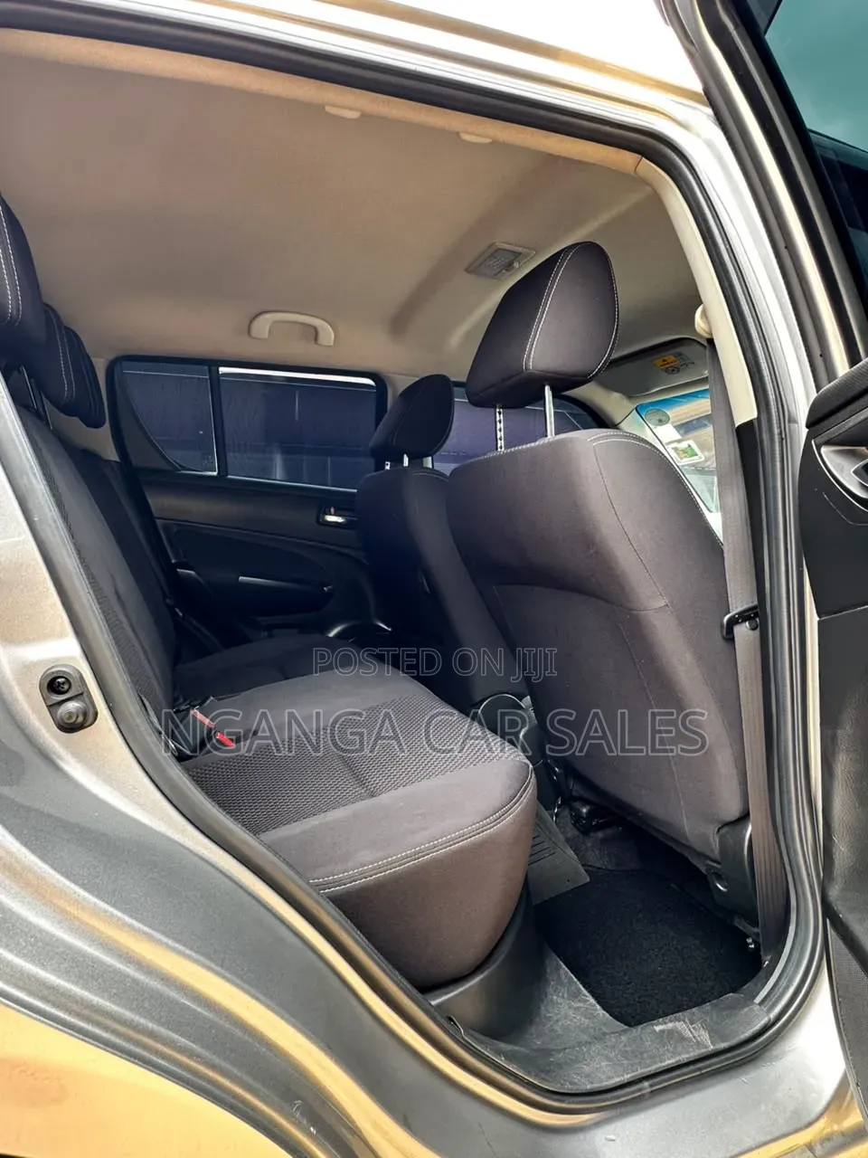 Suzuki Swift 2016 Silver