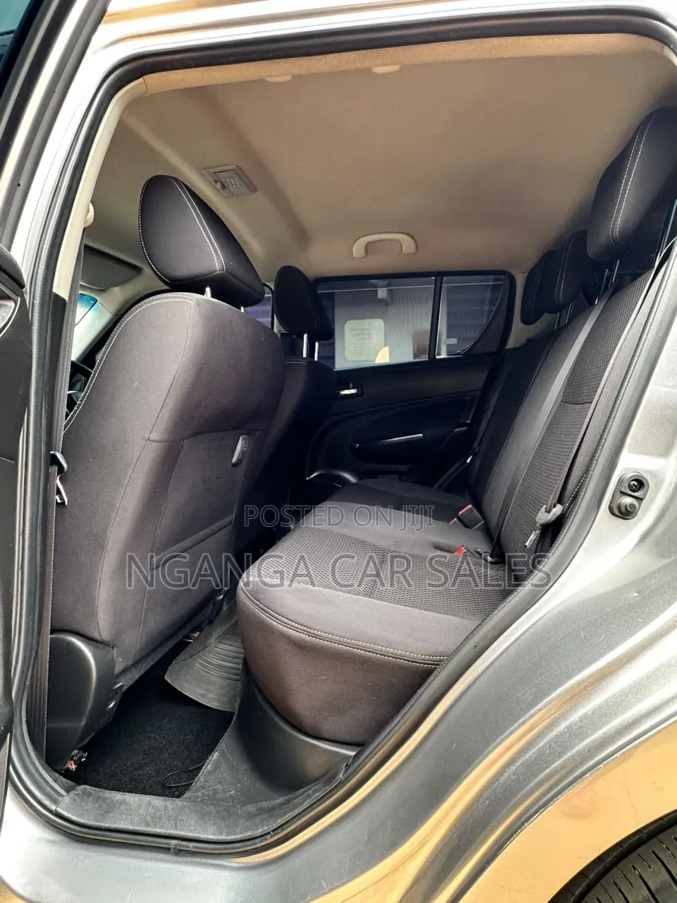 Suzuki Swift 2016 Silver