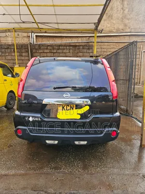 Nissan X-Trail 2011 Black
