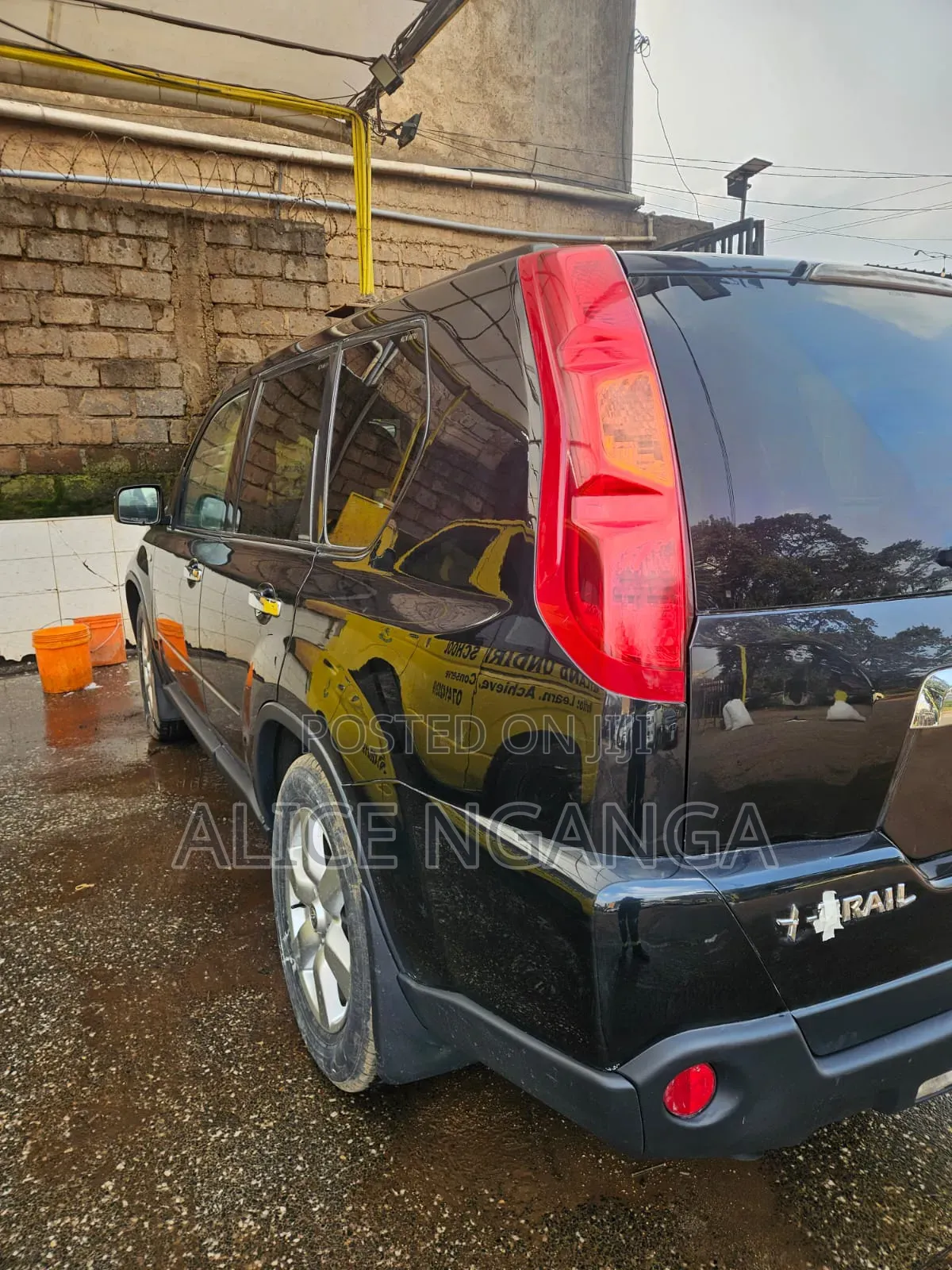 Nissan X-Trail 2011 Black
